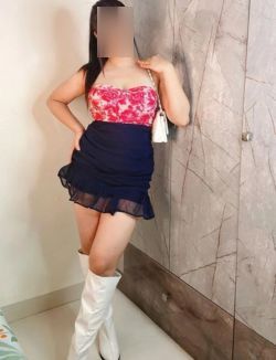 Call Garl In Noida
